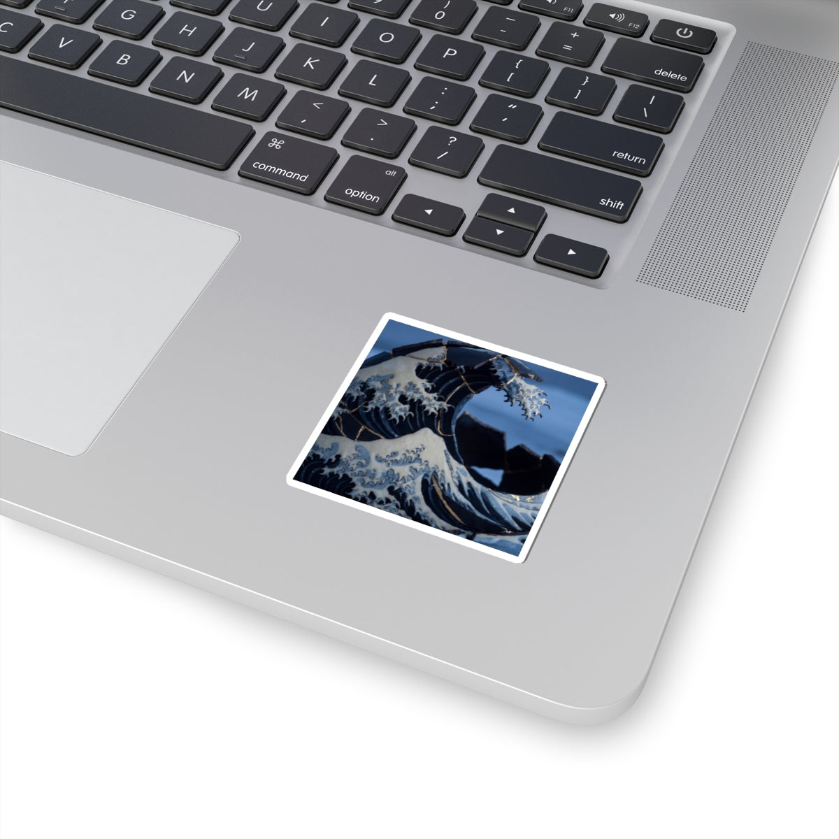 Philosophical Ocean Wave Sticker - Gold Repair Kintsugi