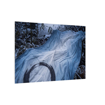 Moonlight Silk Drape Canvas Art - Zen Datsuzoku