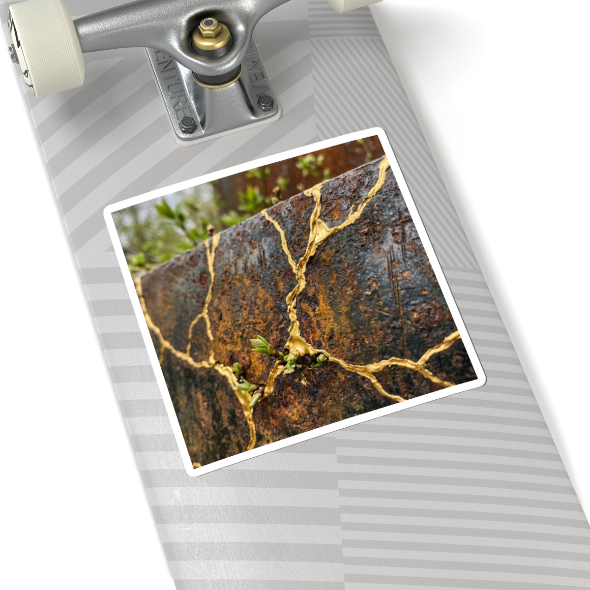 Kintsugi Rust Patina in Overcast | Gold Repair Sticker