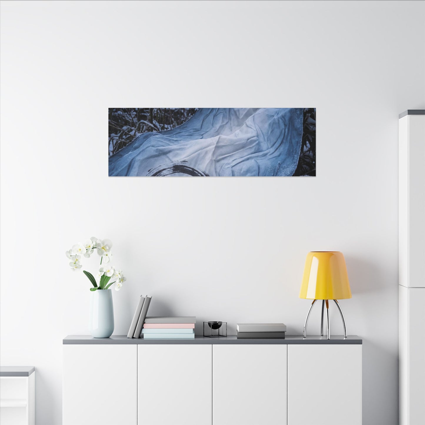 Moonlight Silk Drape Canvas Art - Zen Datsuzoku
