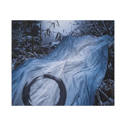 Moonlight Silk Drape Canvas Art - Zen Datsuzoku