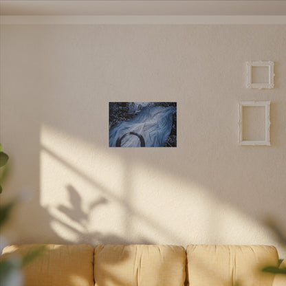 Moonlight Silk Drape Canvas Art - Zen Datsuzoku